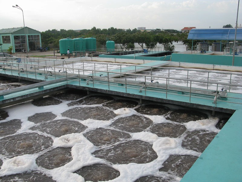 Cách sử dụng hóa chất chống tạo bọt trong xử lý nước
