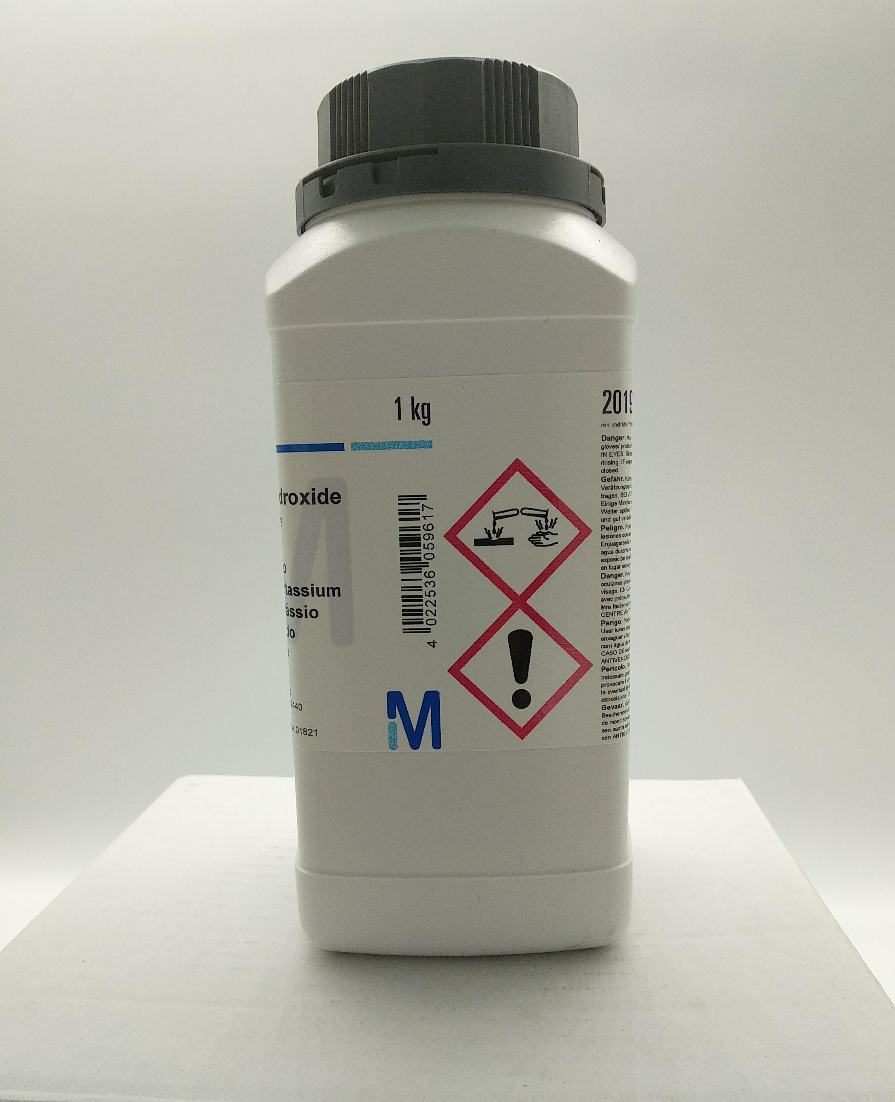 Sodium hydroxide Merck 1310-73-2 | 106498