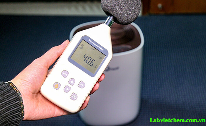 Nên mua máy đo tiếng ồn tại labvietchem.com.vn