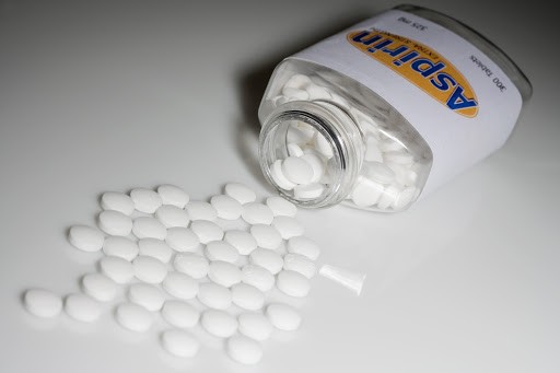Dùng trong công nghiệp dược phẩm để sản xuất thuốc giảm đau Aspirin
