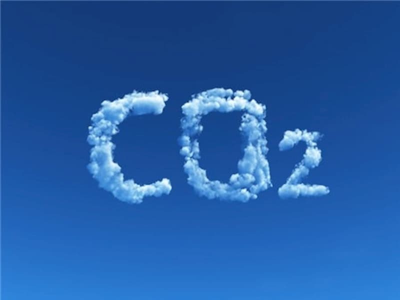 CO2 là hợp chất khí tồn tại xung quanh chúng ta