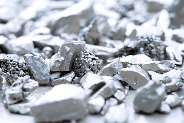 Khối lượng riêng của bạc là 10,49 g/cm3