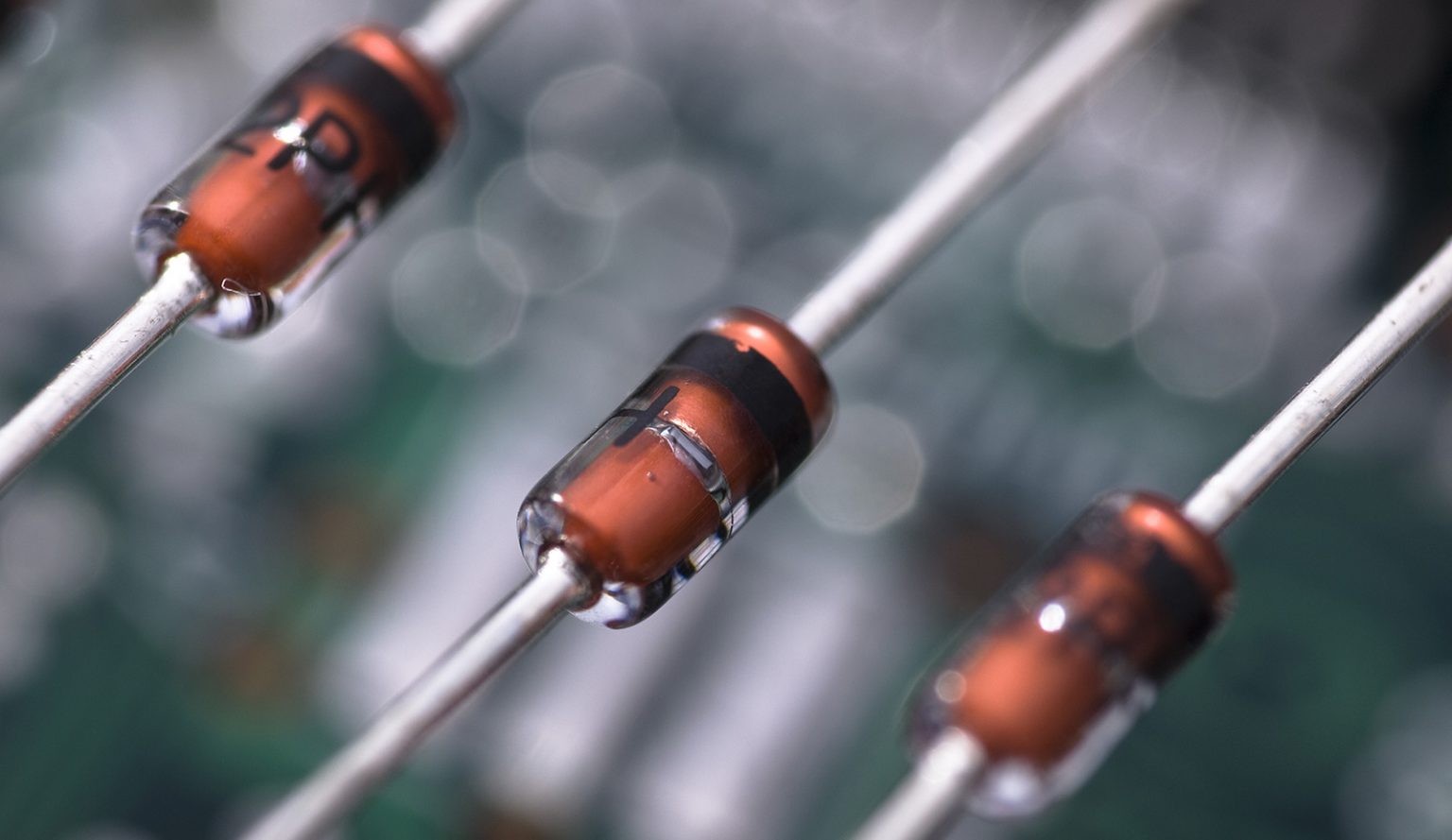 Diode Zener, diode ổn áp hoặc diode đánh thủng