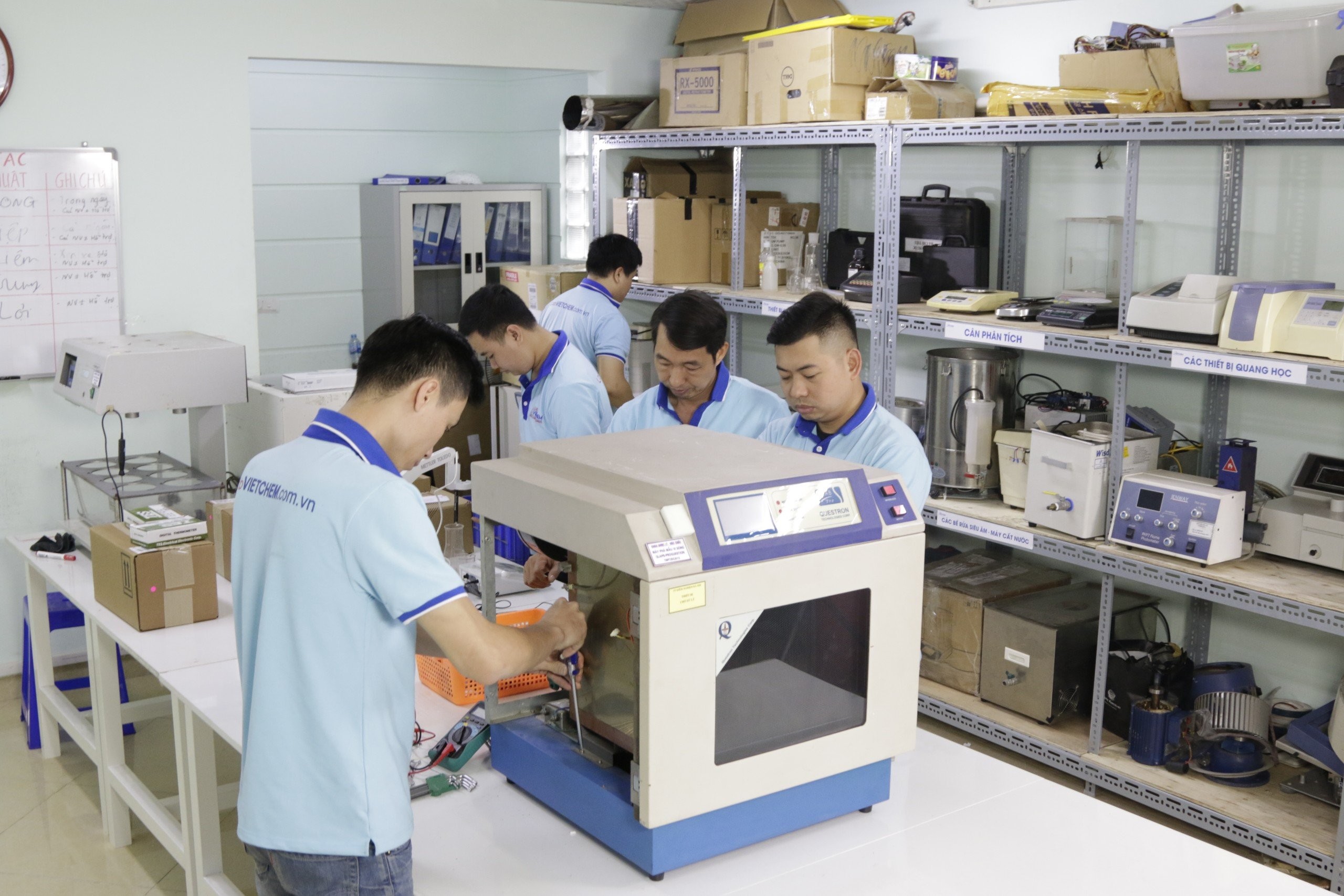 LabVIETCHEM đơn vị cung ứng hàng đầu Việt Nam về thiết bị thí nghiệm