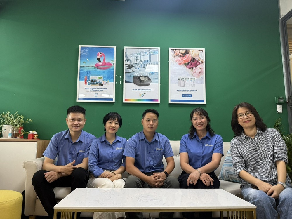 LAB VIETCHEM củng cố hợp tác với nhà cung cấp MERCK & HANNA